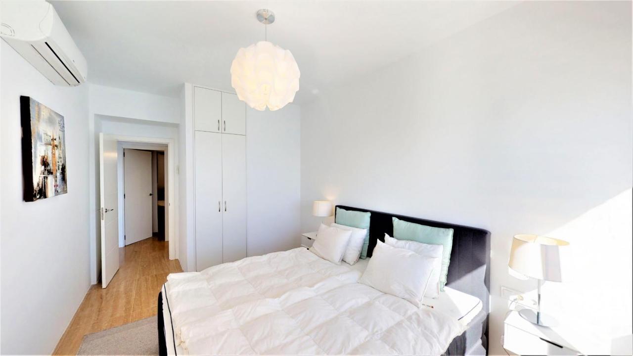Olimpo - Fuengirola Beachfront Newly Renovated Apartment 외부 사진